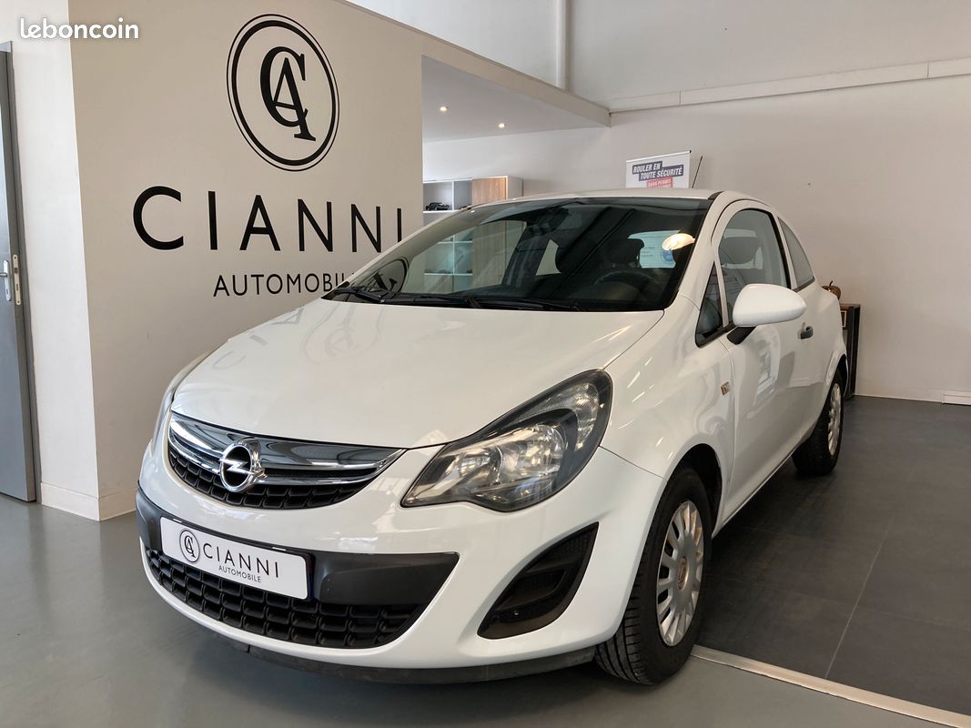 OPEL CORSA ESSENCE 65CV GRAPHITE 3 PORTES MANUELLE