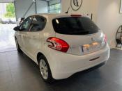 PEUGEOT 208 ESSENCE 82CV STYLE MANUELLE